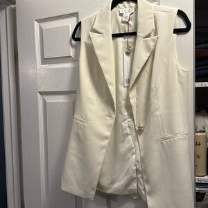 House of Harlow white vest